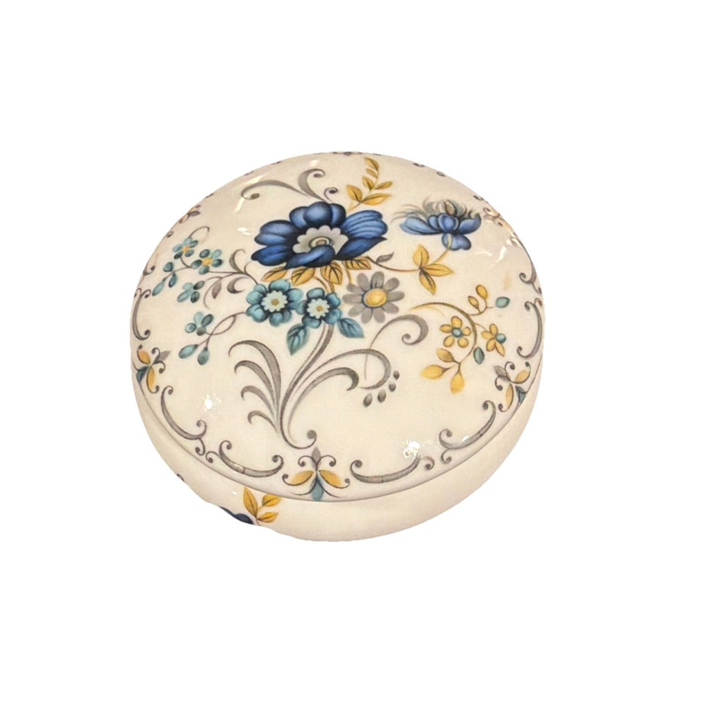 Vtg P Pastaud‎ Limoges France Porcelain Handpainted Blue Flower 3" Trinket Box